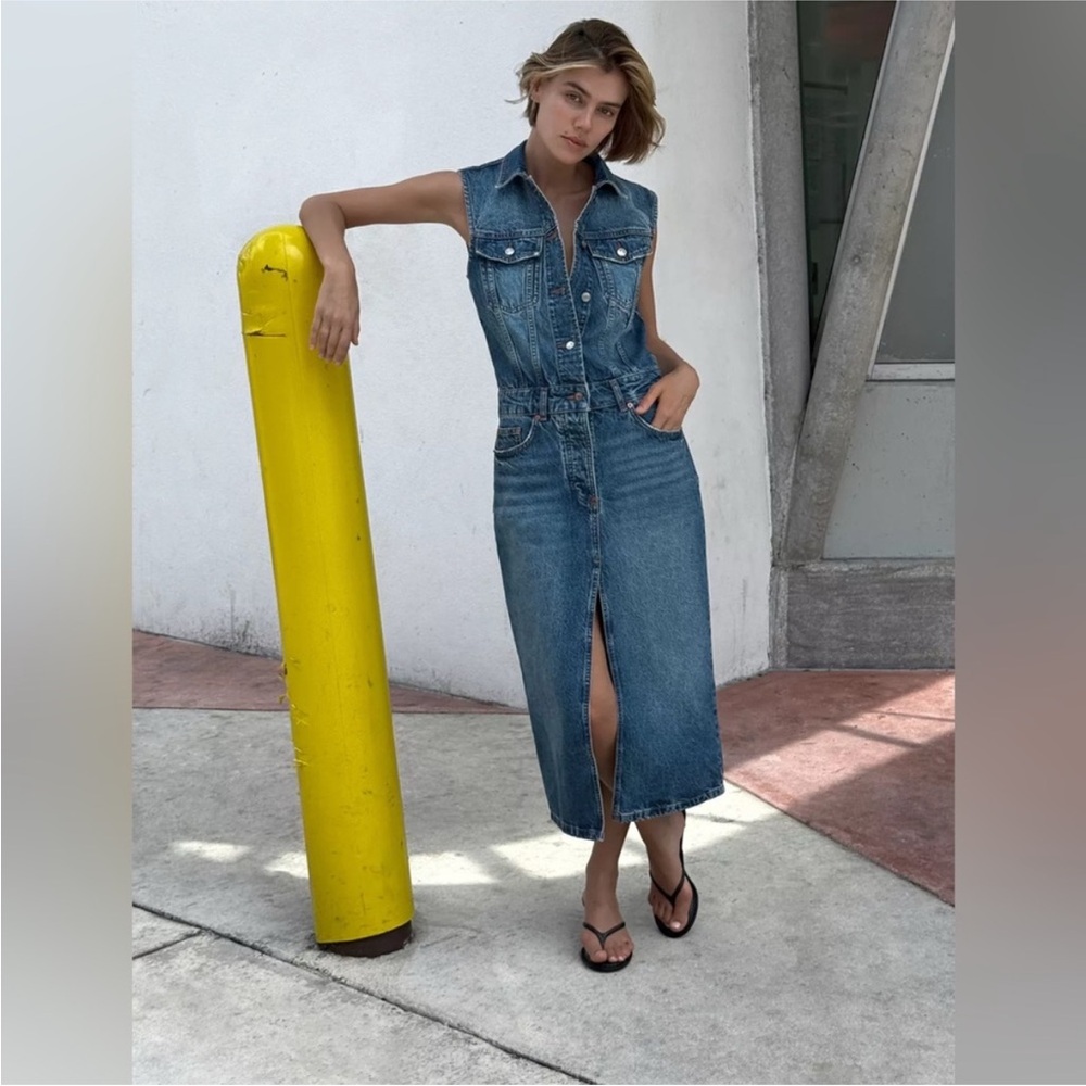 Zara Blue Denim Sleeveless Button-Front Midi Dress